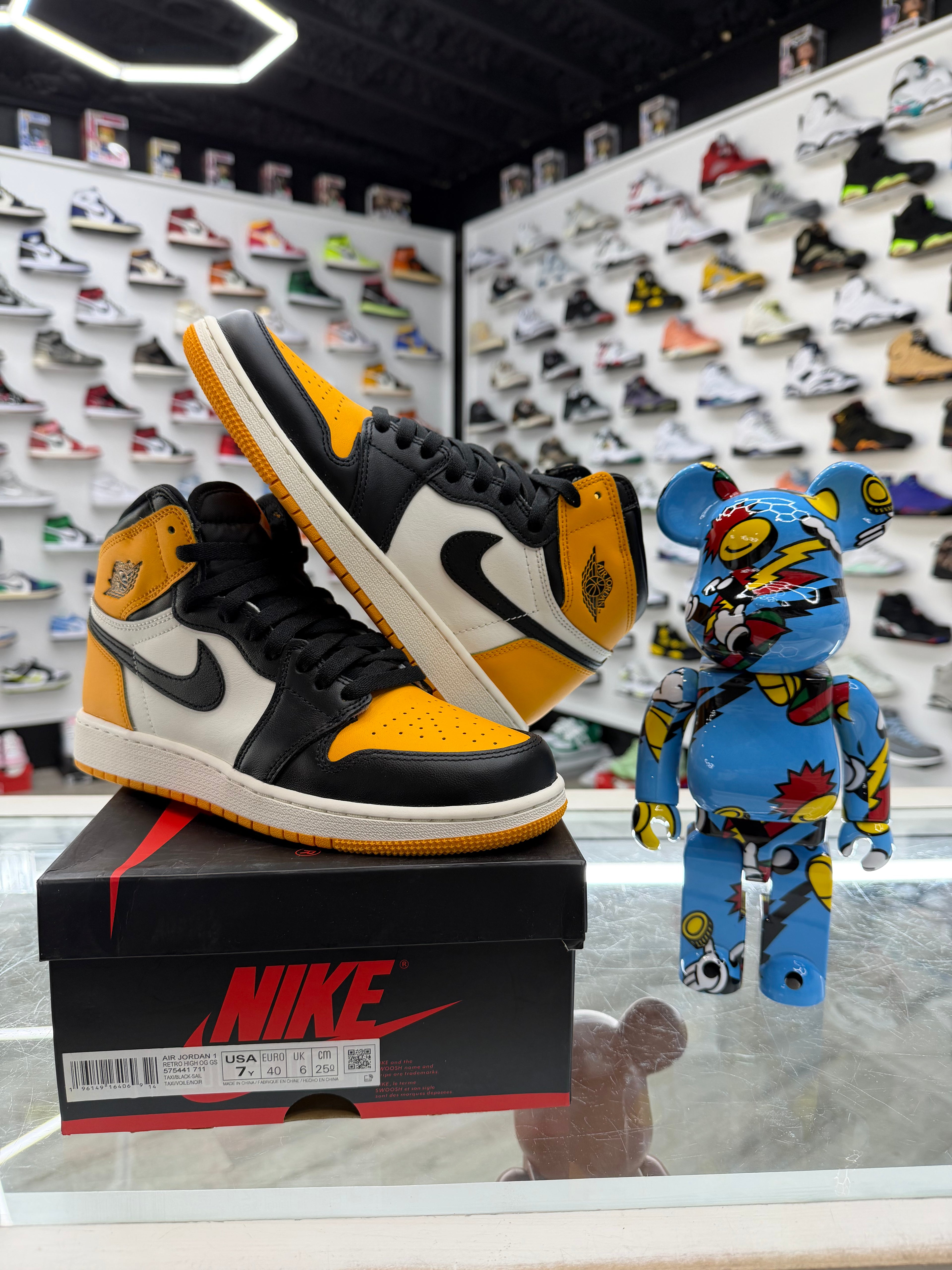 Jordan 1 Retro High OG ‘Taxi’  Big Kid’s (GS)
